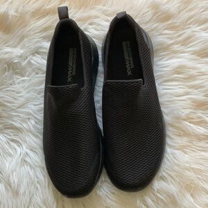 Skechers Performance GOGA Max Go Walk Max Slip On Sneakers Men’s Black Size 9.5